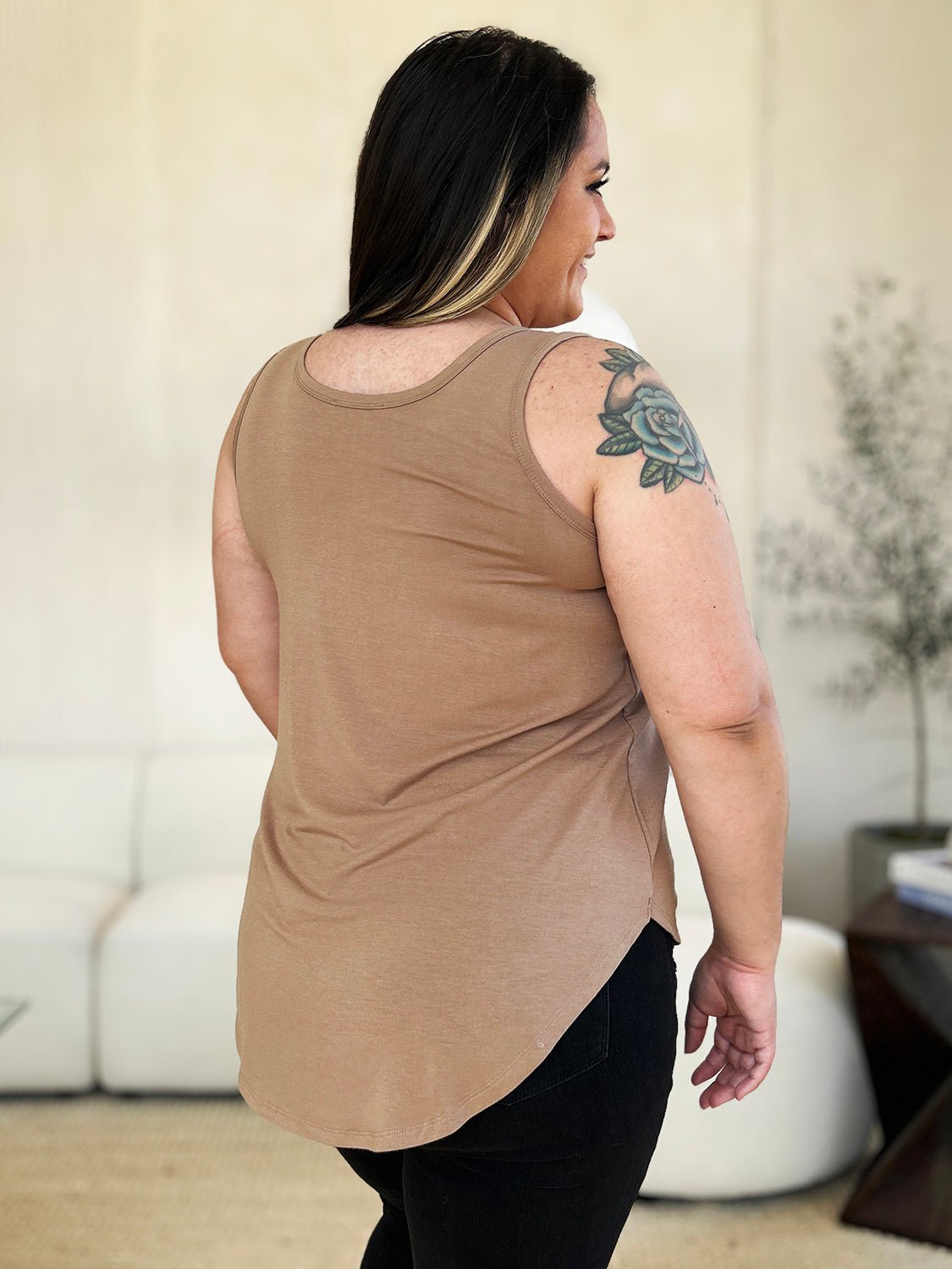 Basic Bae Full Size Round Neck Curved Hem Tank - Mavella BoutiqueWomen’s Daywear