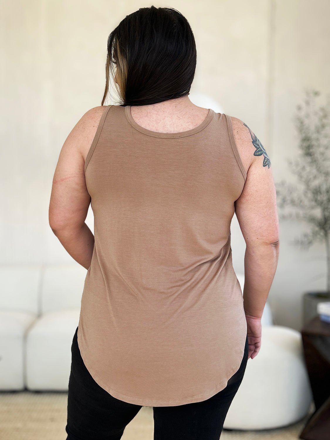Basic Bae Full Size Round Neck Curved Hem Tank - Mavella BoutiqueWomen’s Daywear
